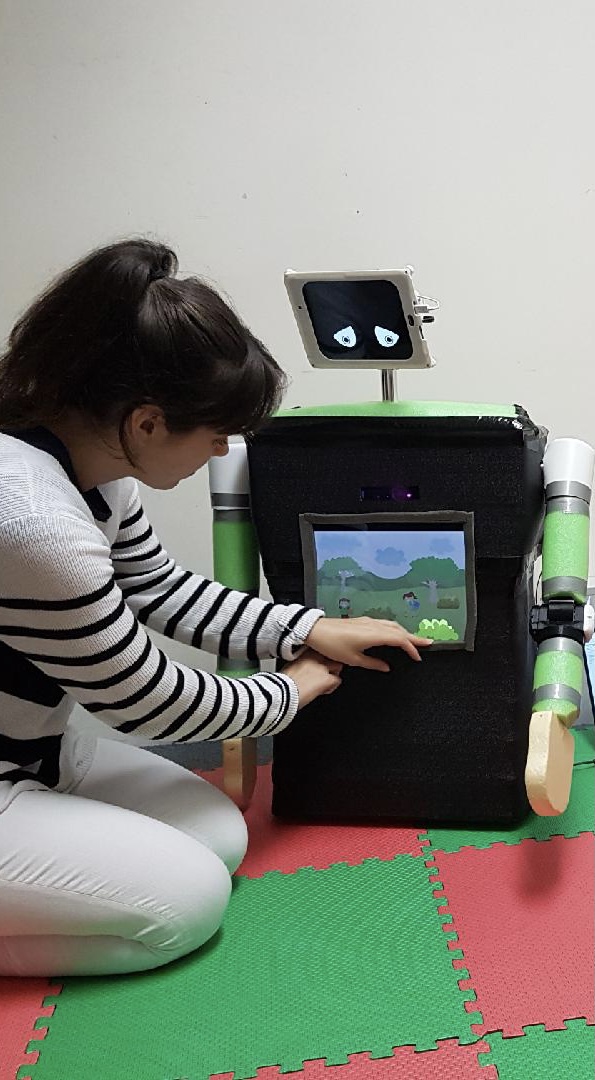 Inside the Little Scientist Lab